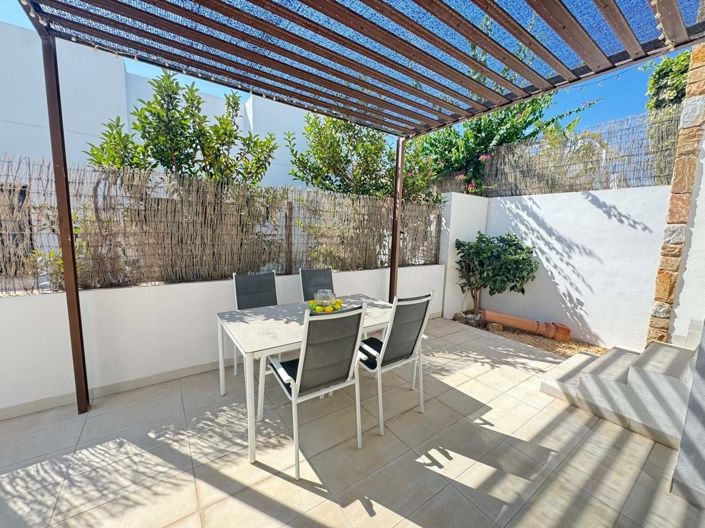 Image No.3-Villa de 2 chambres à vendre à Orihuela Costa