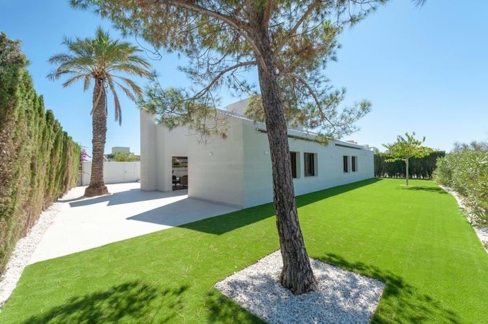 Image No.20-4 Bed Villa for sale