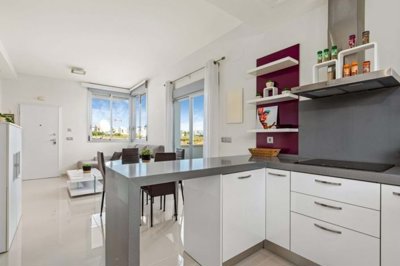 1447-523467-78d1f4f8b6655591b02d22fabb36a692d