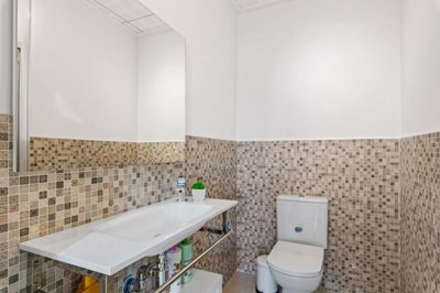 1447-523467-78d1f4f8b6655591b02d22fabb36a692d