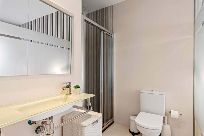 Image No.17-2 Bed Apartment for sale