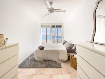 1447-523498-78d1f4f8b6655591b02d22fabb36a692d