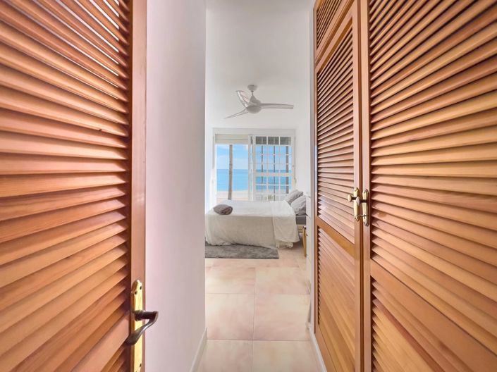 Image No.16-2 Bed Townhouse for sale