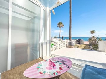 1447-523498-78d1f4f8b6655591b02d22fabb36a692d