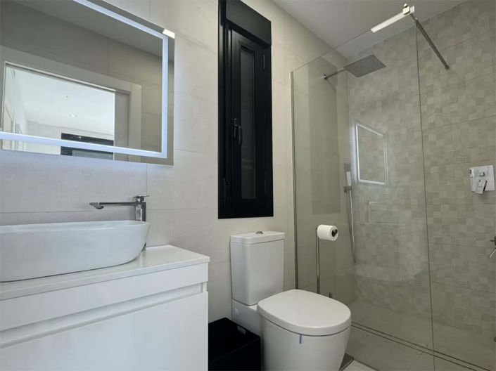 Image No.17-3 Bed Villa for sale