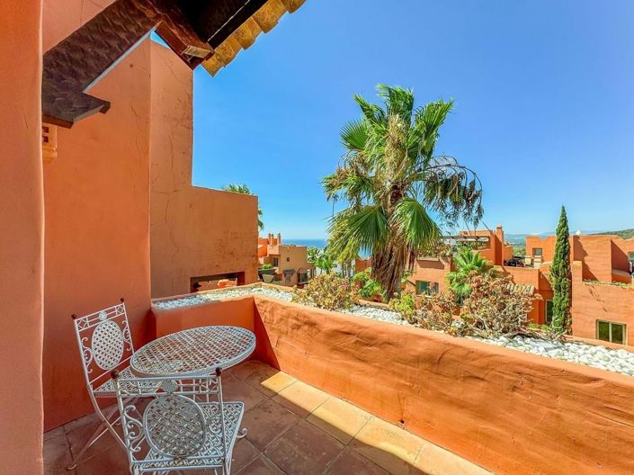 Image No.26-4 Bed Townhouse for sale