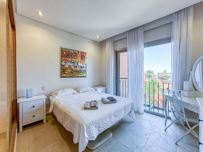 Image No.31-4 Bed Townhouse for sale