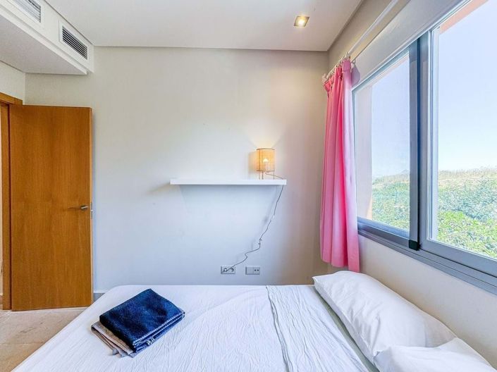 Image No.39-4 Bed Townhouse for sale