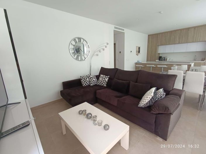 Image No.2-3 Bed Townhouse for sale