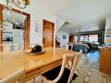 1447-523951-78d1f4f8b6655591b02d22fabb36a692d