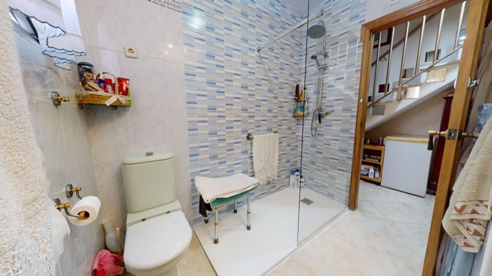 Image No.17-3 Bed Townhouse for sale