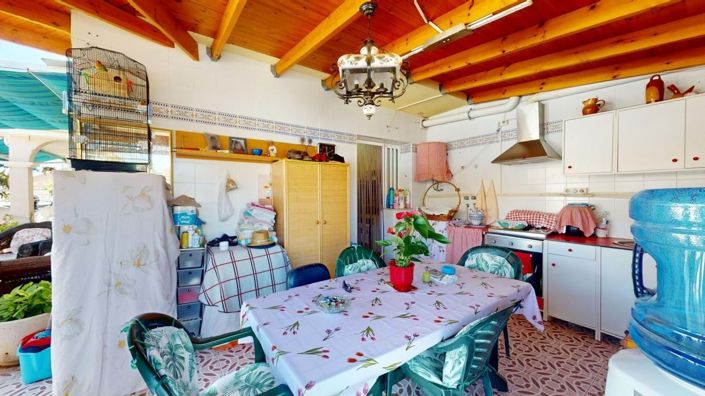 Image No.27-3 Bed Townhouse for sale