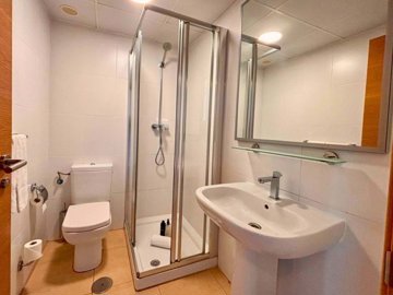 1447-524470-78d1f4f8b6655591b02d22fabb36a692d