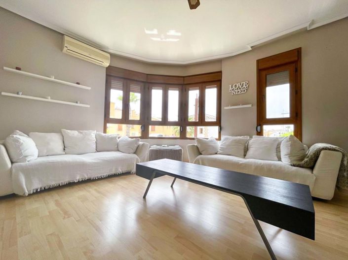 Image No.8-Villa de 3 chambres à vendre à Ciudad Quesada