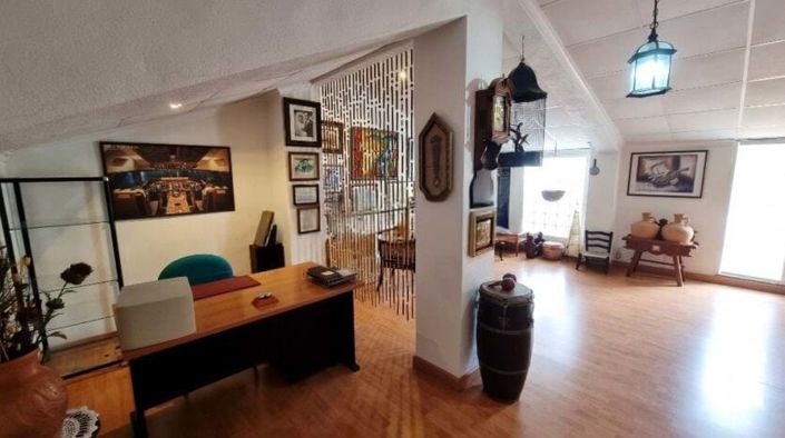 Image No.1-3 Bed Townhouse for sale