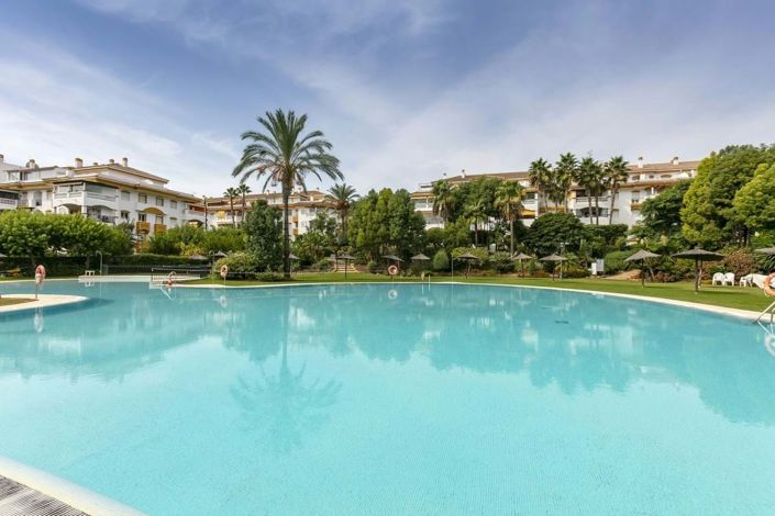 Image No.1-Appartement de 2 chambres à vendre à Marbella