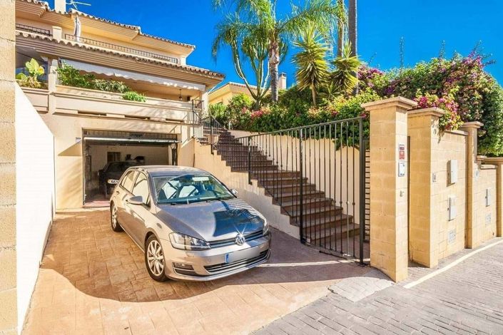 Image No.17-4 Bed Villa for sale