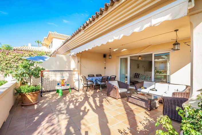 Image No.3-4 Bed Villa for sale