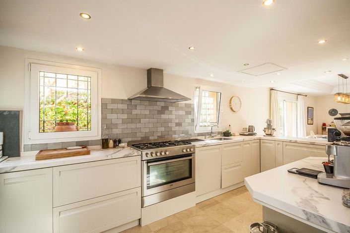 Image No.7-4 Bed Villa for sale