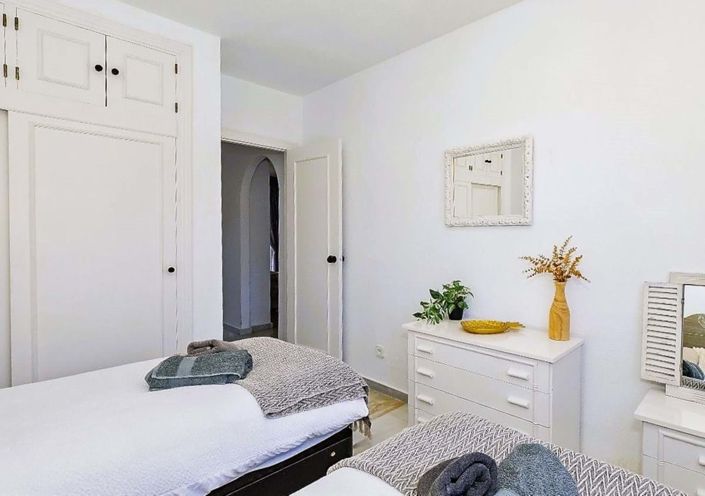 Image No.21-2 Bed Apartment for sale