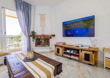 1447-525816-78d1f4f8b6655591b02d22fabb36a692d