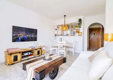 1447-525816-78d1f4f8b6655591b02d22fabb36a692d