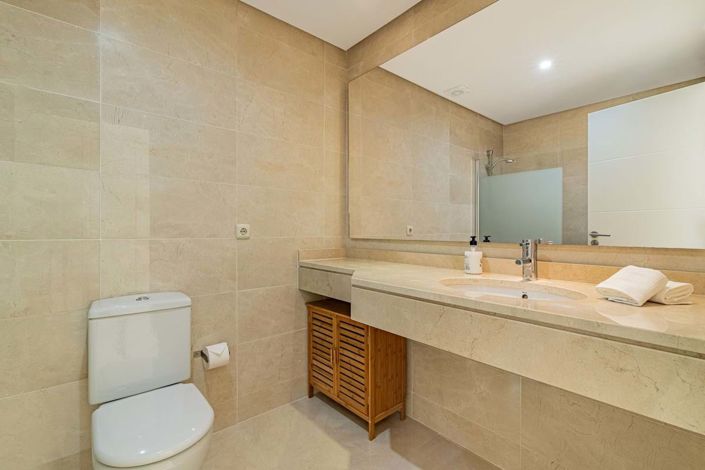 Image No.29-2 Bed Apartment for sale