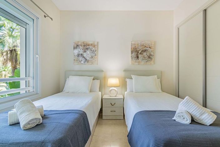 Image No.33-2 Bed Apartment for sale