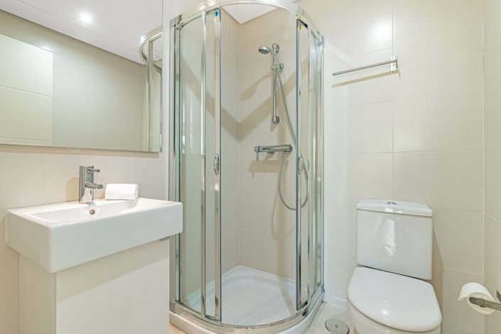 Image No.38-2 Bed Apartment for sale