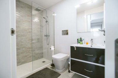 1447-526630-78d1f4f8b6655591b02d22fabb36a692d