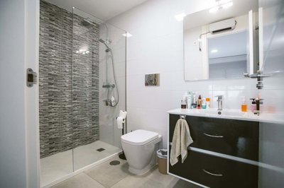 1447-526630-78d1f4f8b6655591b02d22fabb36a692d