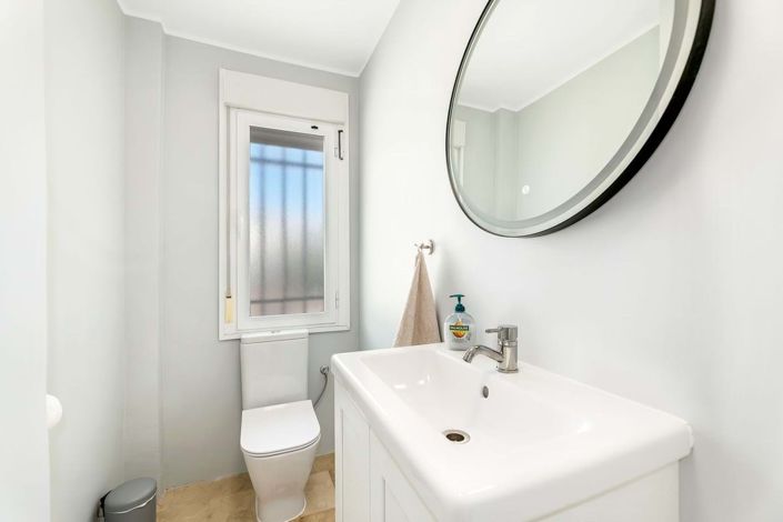 Image No.12-Villa de 4 chambres à vendre à Mijas Costa