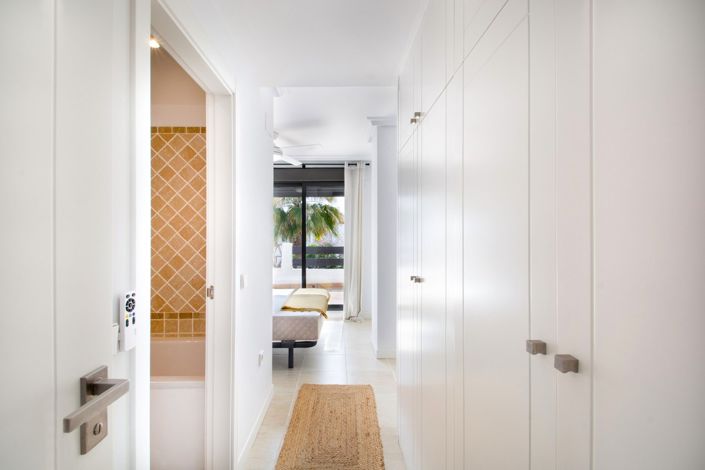 Image No.10-Appartement de 2 chambres à vendre à Estepona