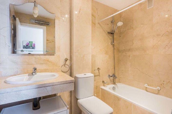 Image No.7-2 Bed Apartment for sale