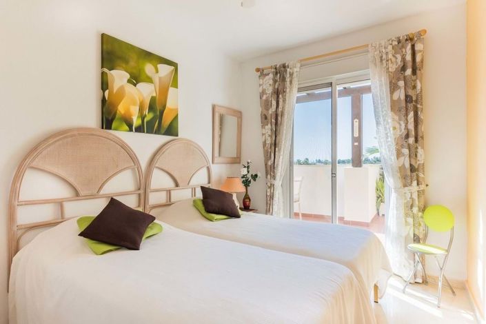 Image No.8-2 Bed Apartment for sale