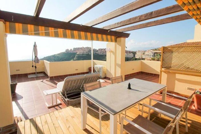 Image No.27-3 Bed Apartment for sale