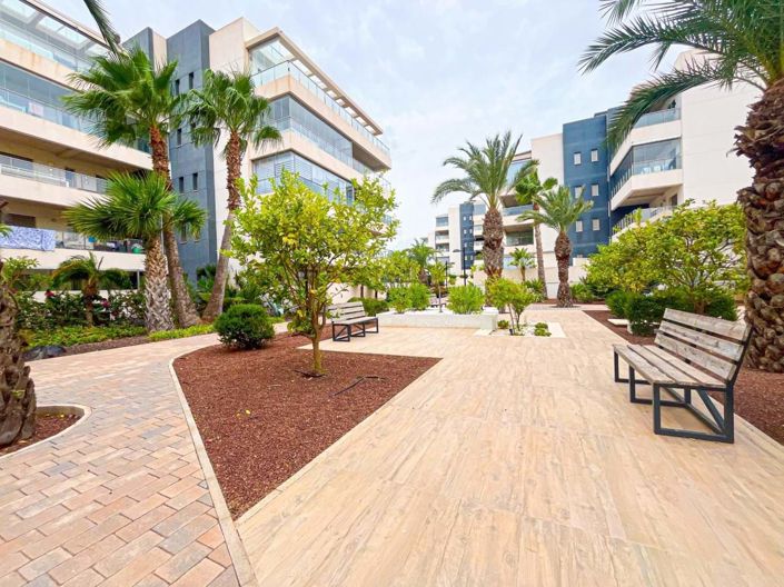 Image No.32-3 Bed Apartment for sale