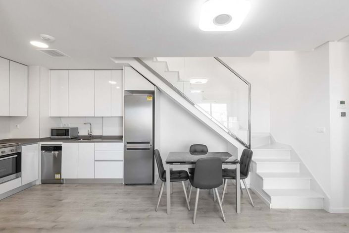 Image No.9-3 Bed Apartment for sale