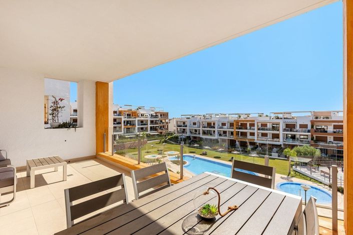 Image No.1-Appartement de 3 chambres à vendre à Villamartin