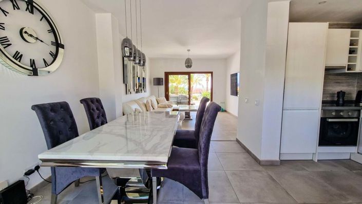 Image No.8-3 Bed Townhouse for sale