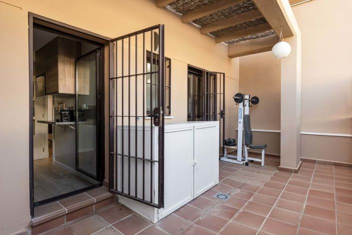 Image No.12-2 Bed Apartment for sale