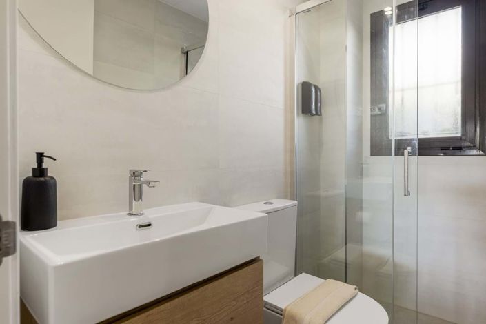 Image No.15-2 Bed Apartment for sale