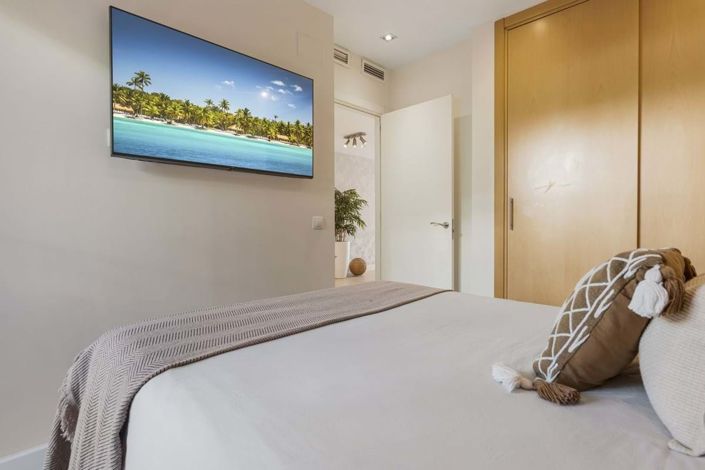 Image No.17-2 Bed Apartment for sale