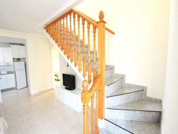 1447-527345-78d1f4f8b6655591b02d22fabb36a692d