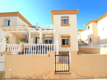 Maison de ville de 3 chambres à vendre à Villamartin