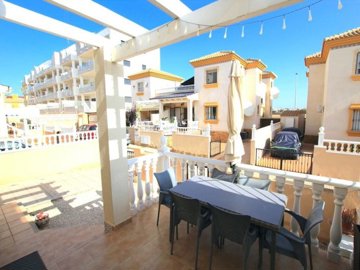 1447-527345-78d1f4f8b6655591b02d22fabb36a692d