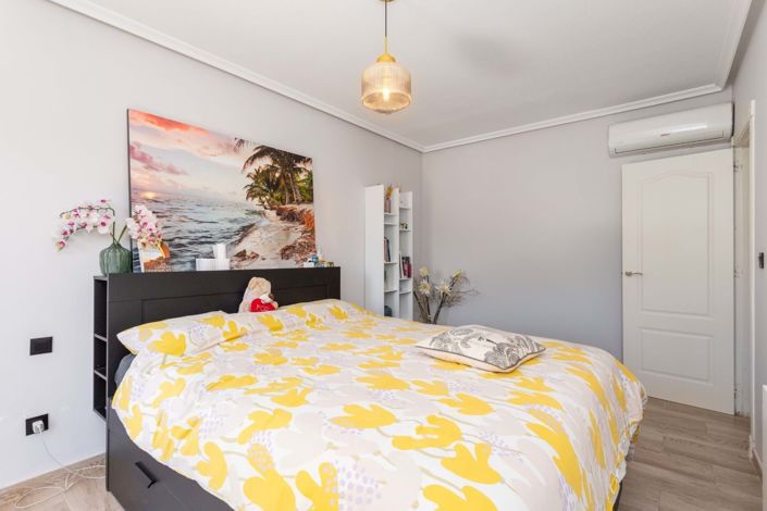 Image No.19-3 Bed Villa for sale