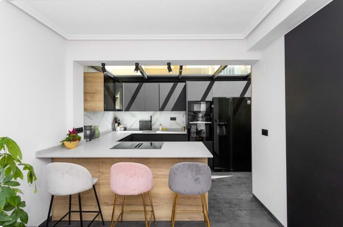 Image No.7-3 Bed Villa for sale