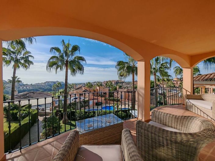 Image No.2-3 Bed Villa for sale