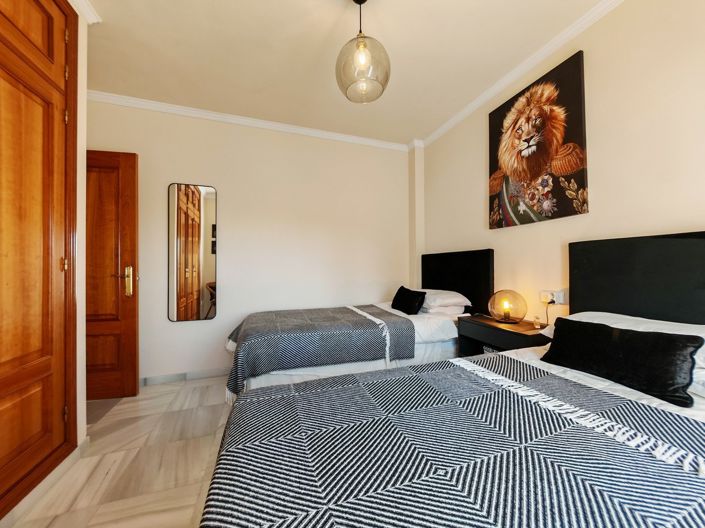 Image No.20-3 Bed Villa for sale